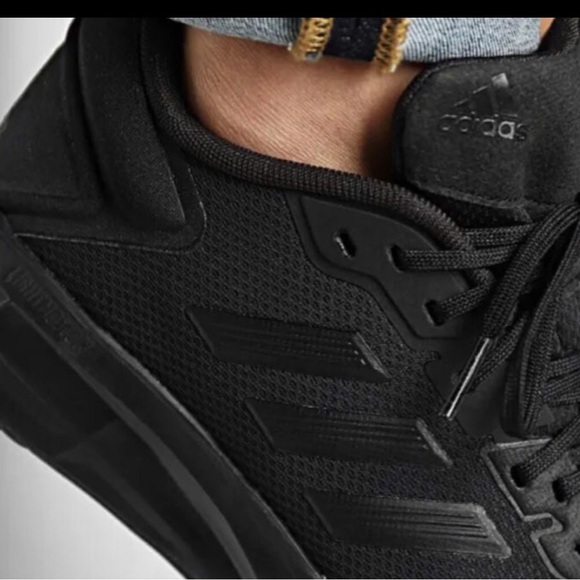 duramo 9 mens trainers